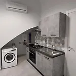 I 3 Principi, Garibaldi Apartment